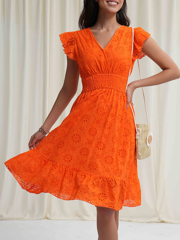A-Line Loose Elasticity Hollow Pleated Solid Color V-Neck Mini Dresses