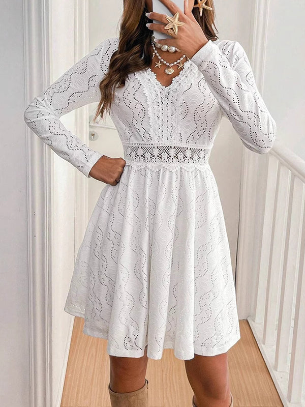 High Waisted Long Sleeves Hollow Lacy Solid Color Split-Joint V-Neck Mini Dresses